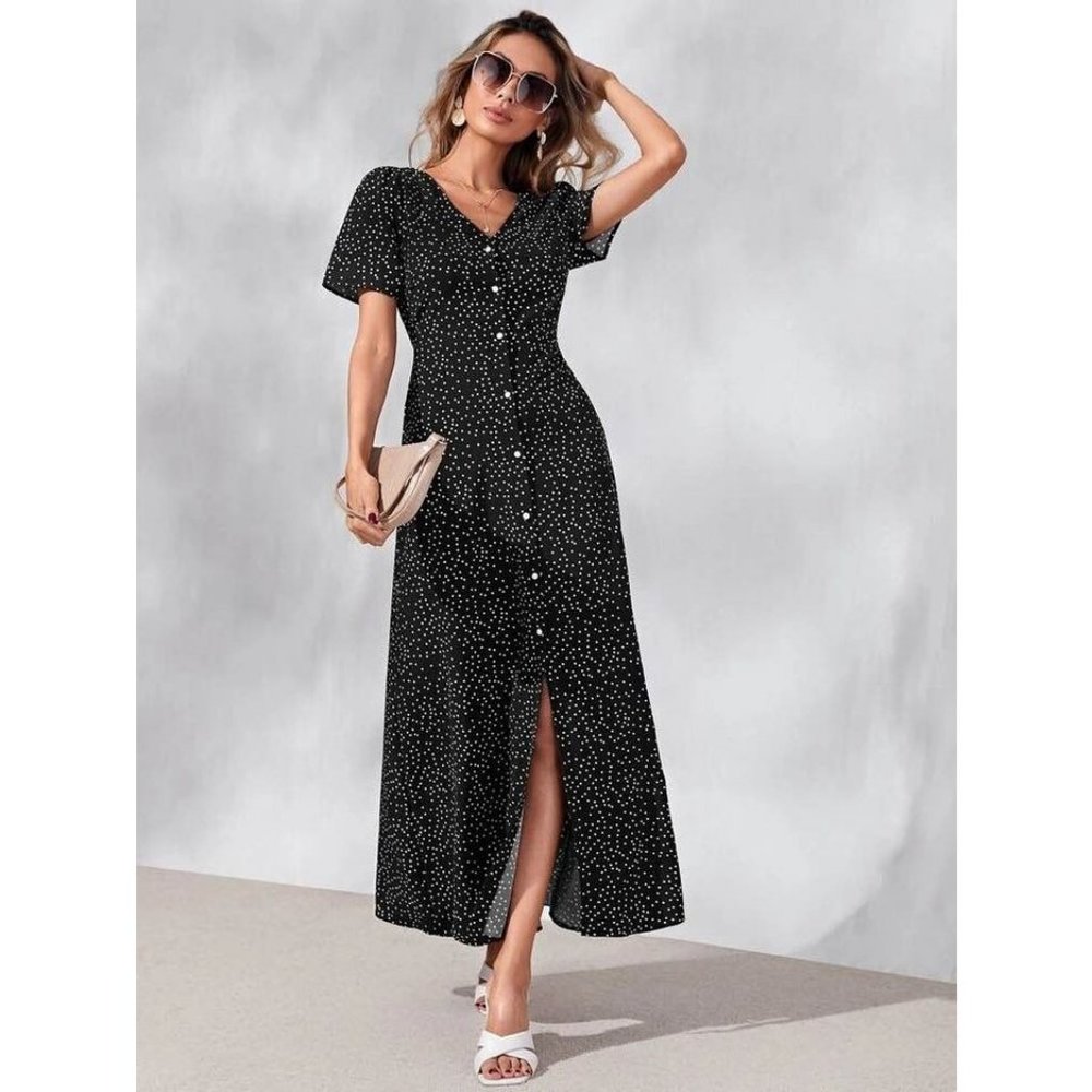 SOLD Tie back polka dot maxi dress - Picture 4 of 6